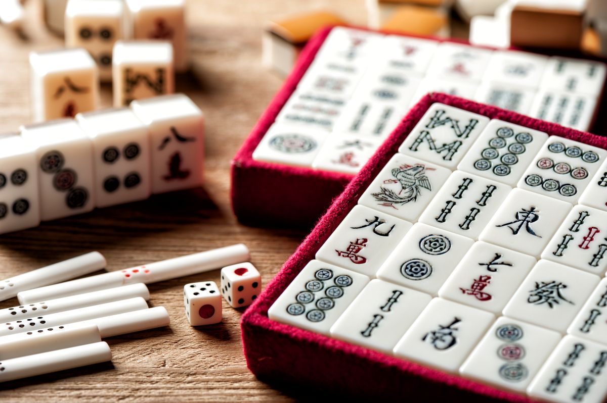 Sunday Funday Cabernet and Mahjong Class
